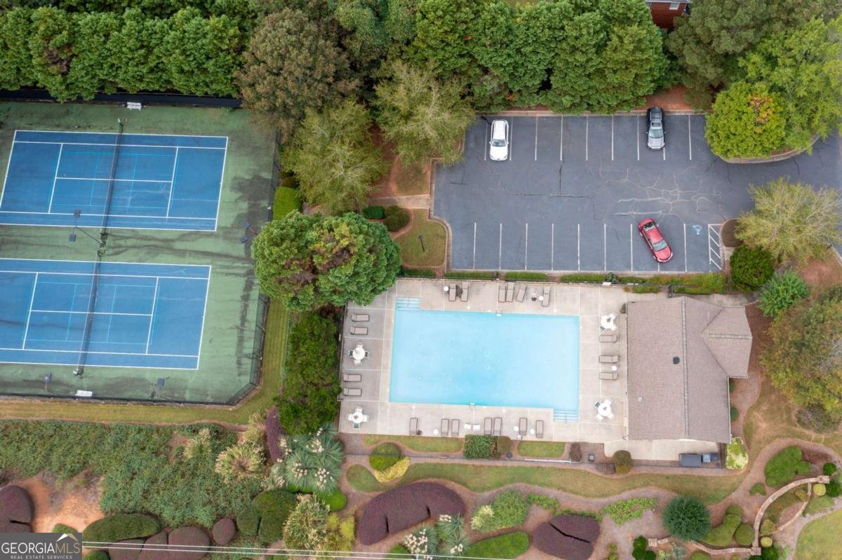 4220 ROCKPOINT Drive Kennesaw - 55