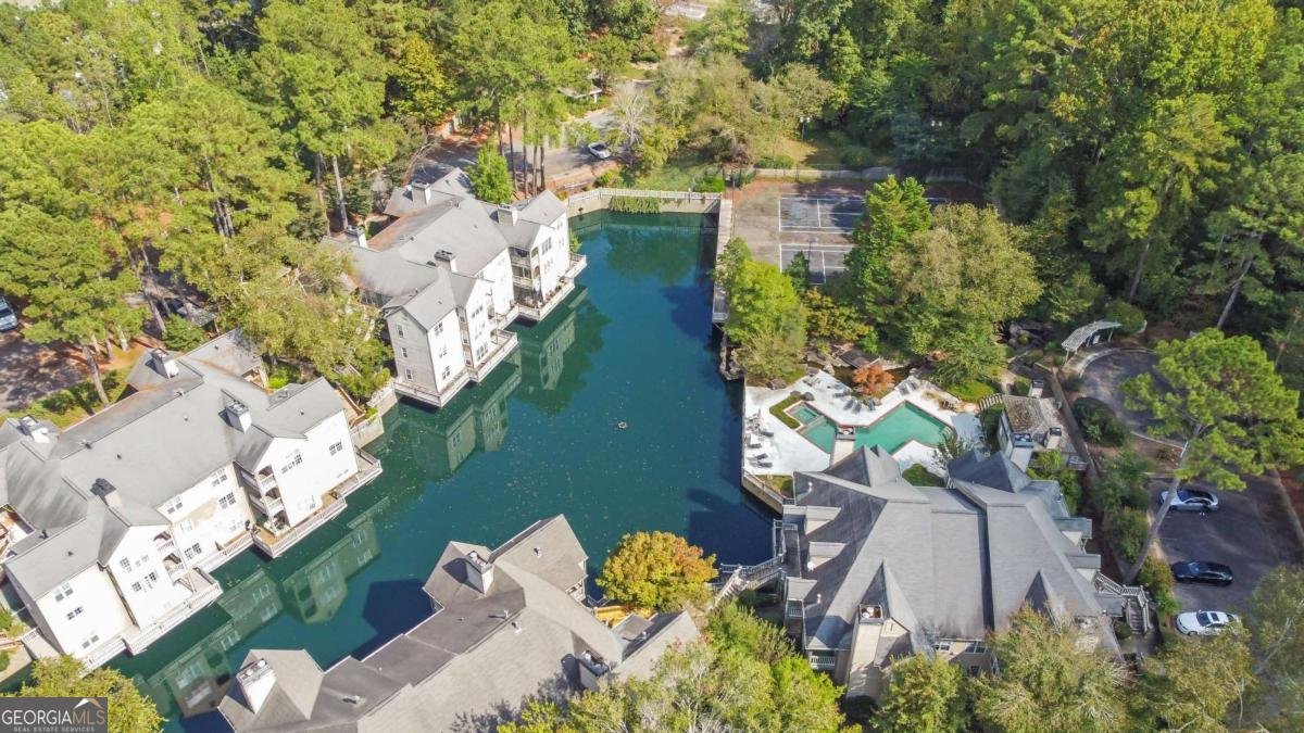 303 Mill Pond Court Smyrna - 4