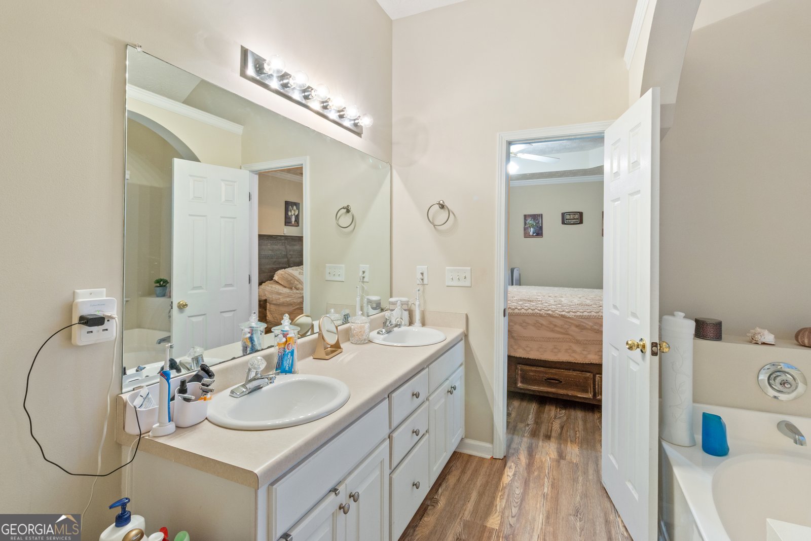 1016 Easy Street Winder - 20