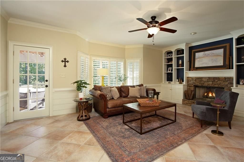 150 Flowing Spring Trail Roswell - 10