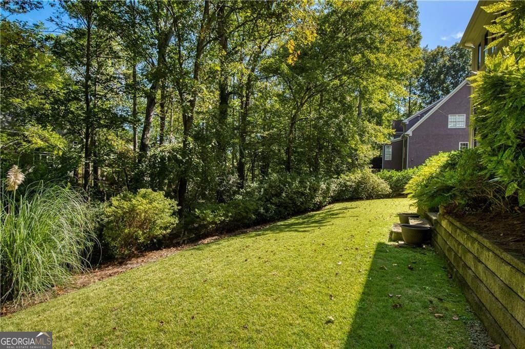 150 Flowing Spring Trail Roswell - 64