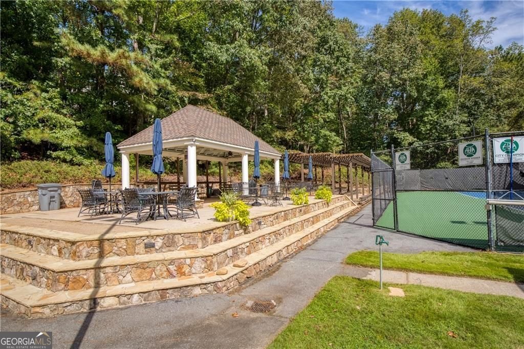 150 Flowing Spring Trail Roswell - 71