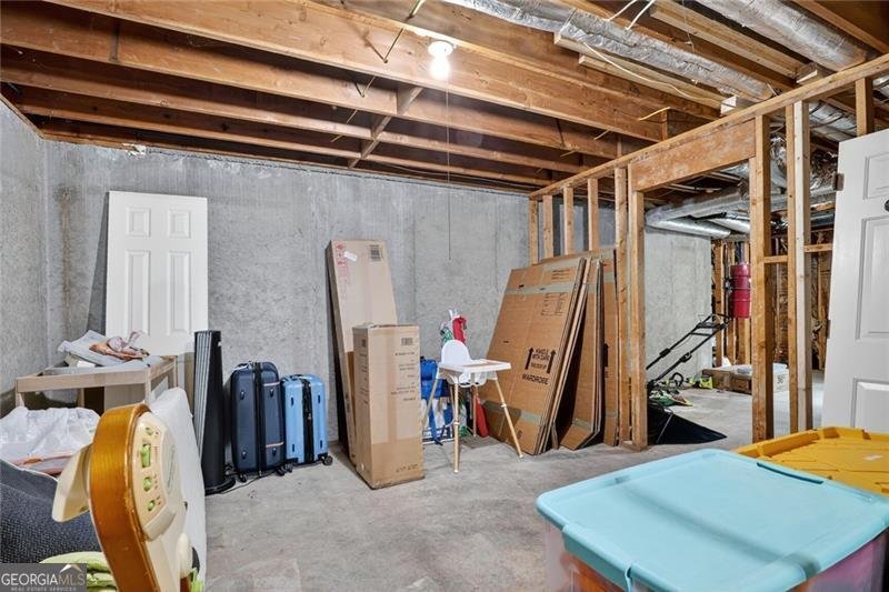 2249 Smoke Stone Circle Marietta - 34