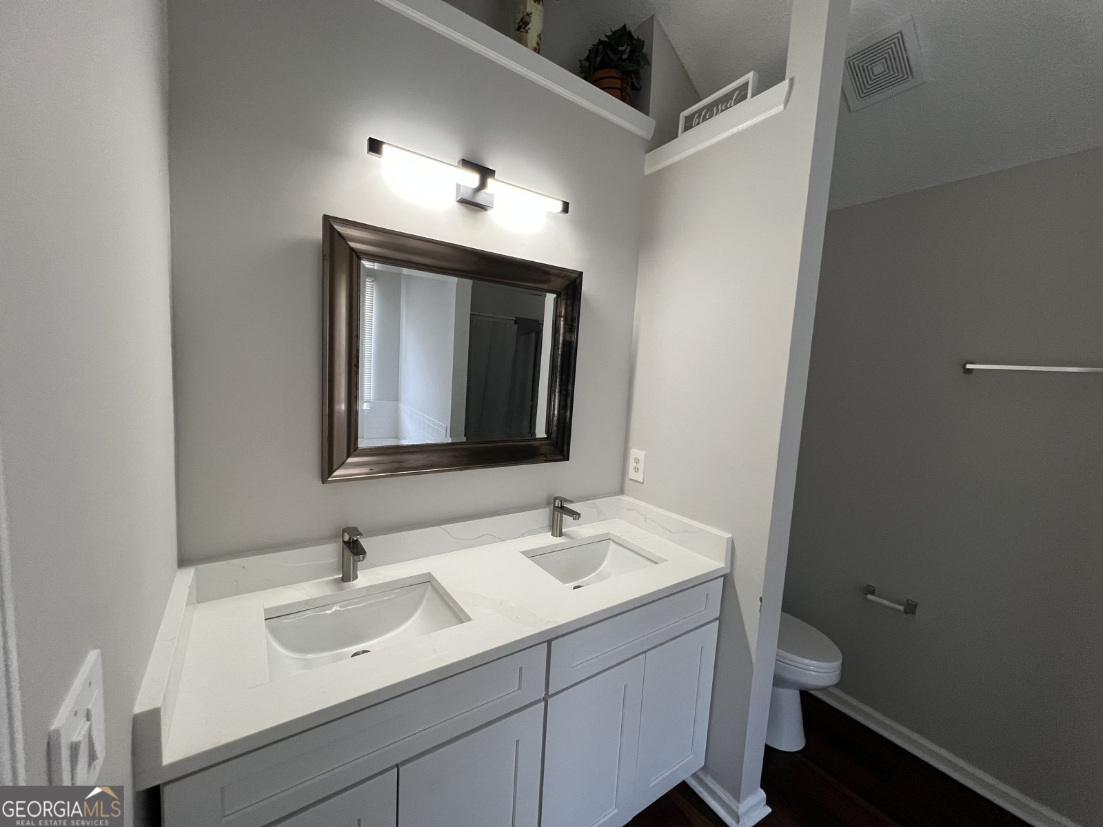 509 Vaughan Valley View Hampton - 24