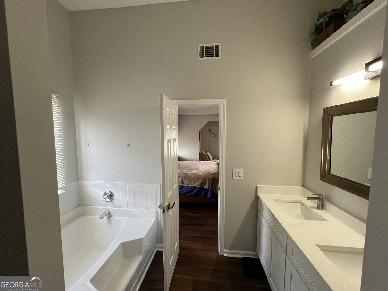 509 Vaughan Valley View Hampton - 26