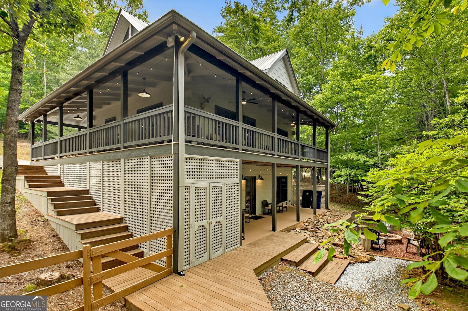 100 Black Oaks Road Cherry Log - 16