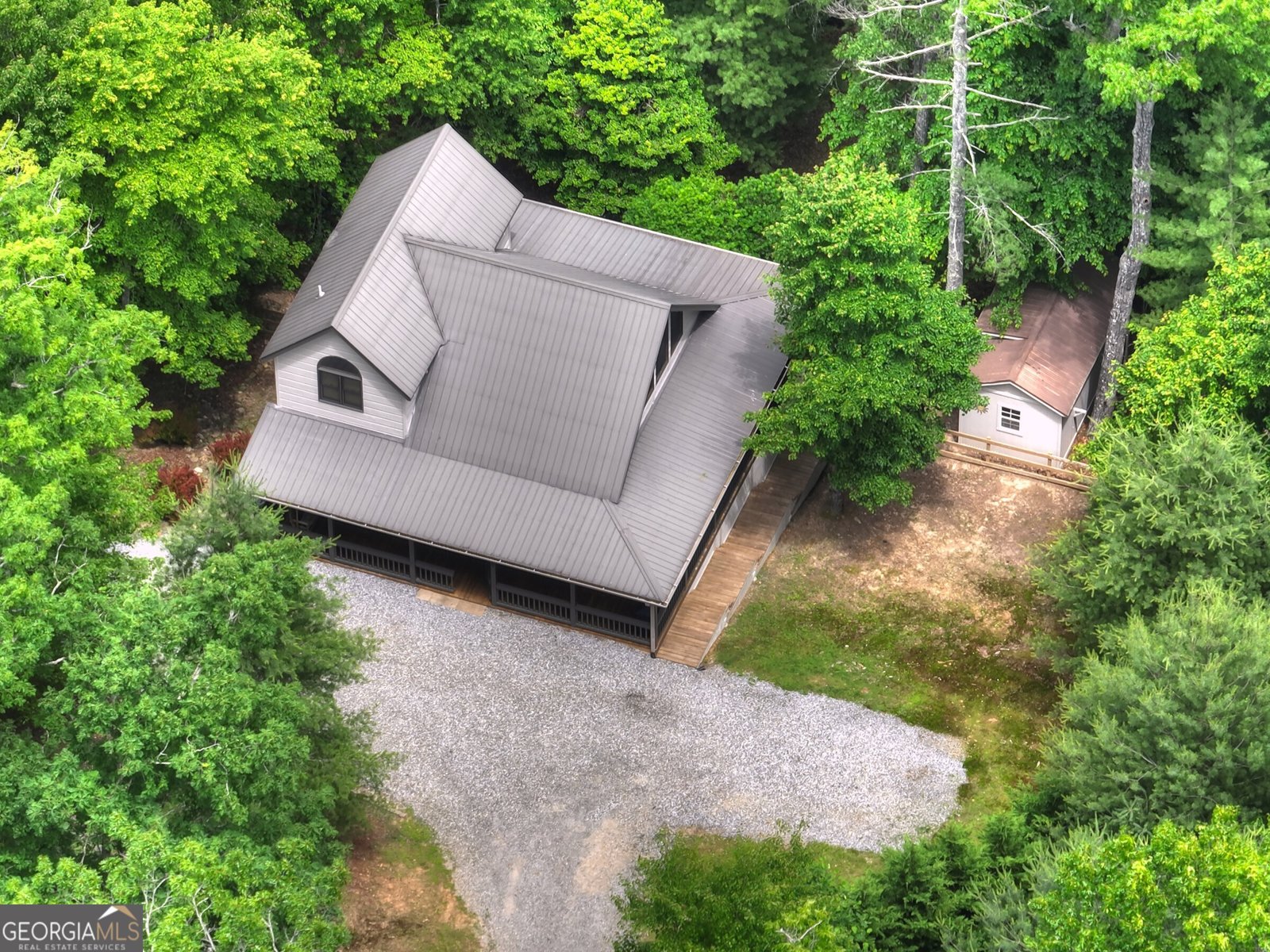 100 Black Oaks Road Cherry Log - 22