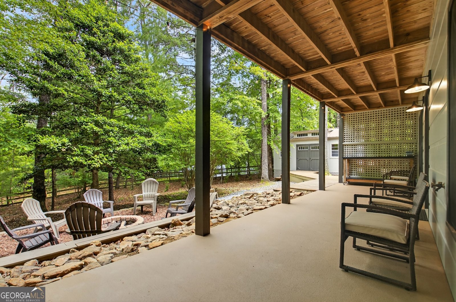 100 Black Oaks Road Cherry Log - 38