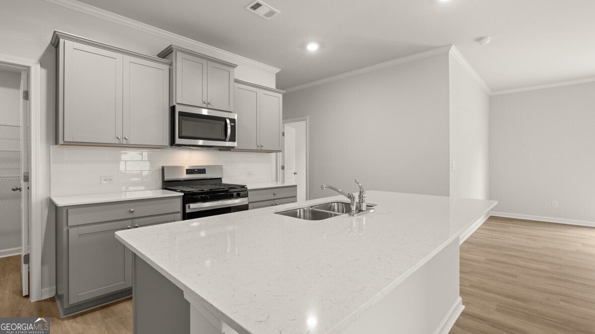 991 Lost Creek Parkway Dallas - 35