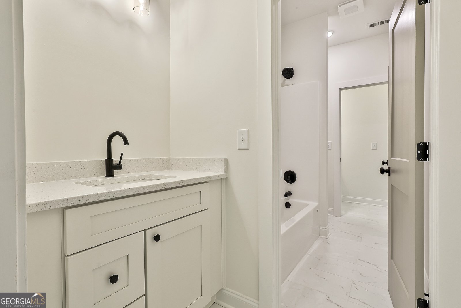 25 Oak Rd Locust Grove - 12