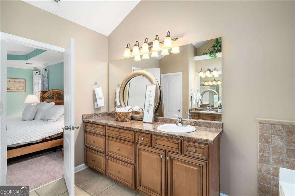 8862 Hectare Road Winston - 37