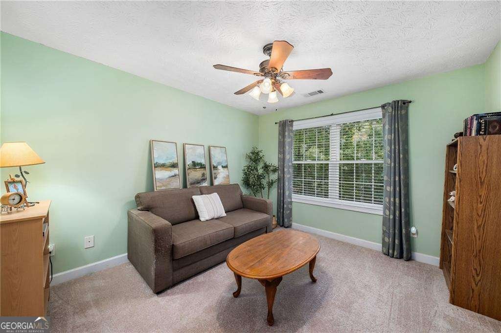 8862 Hectare Road Winston - 40