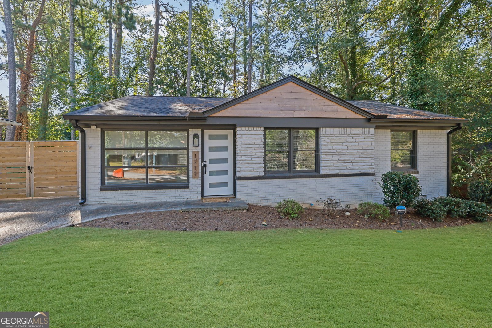 1719 San Gabriel Avenue Decatur - 1