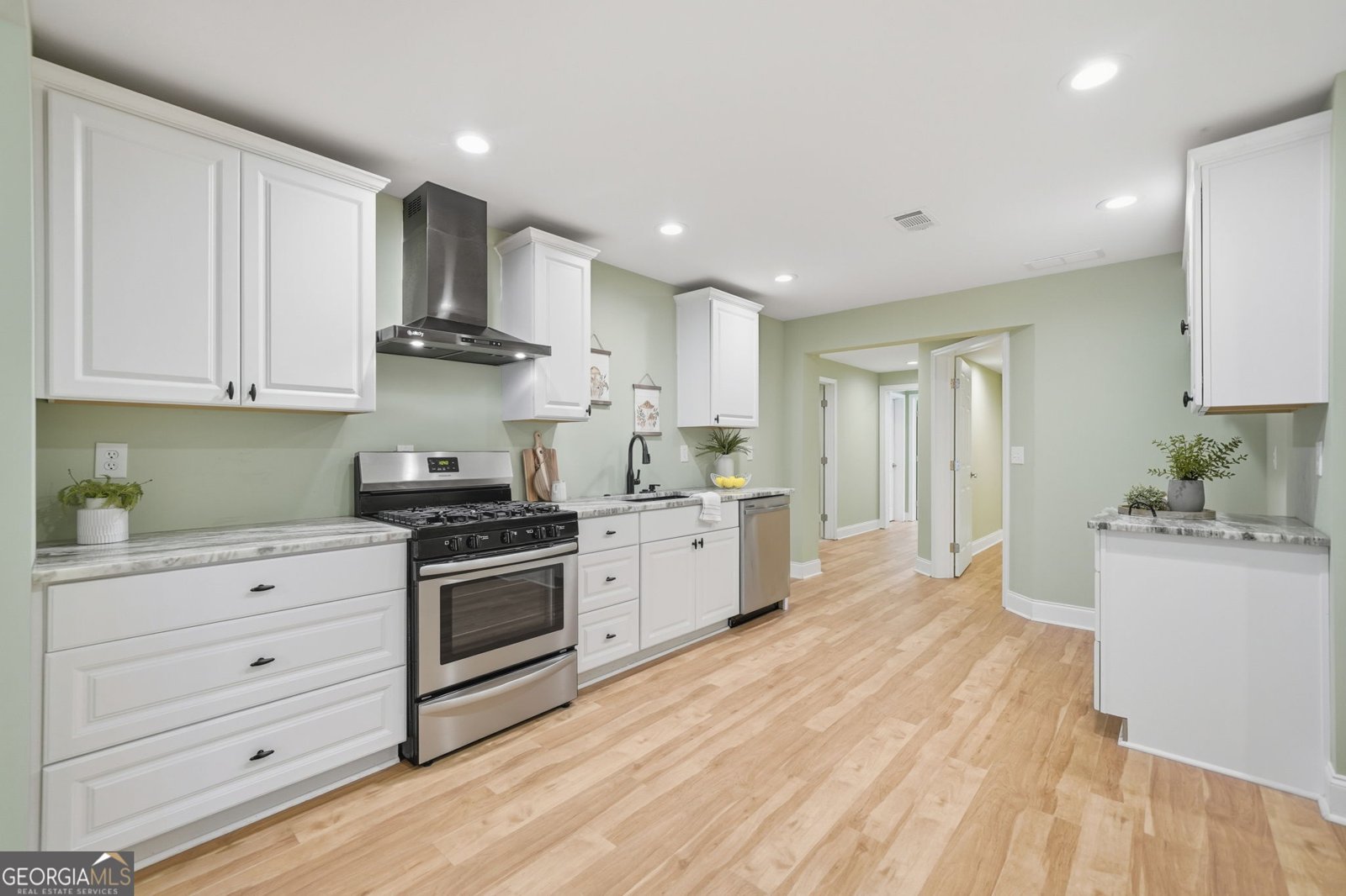 138 Highcrest Drive Acworth - 37