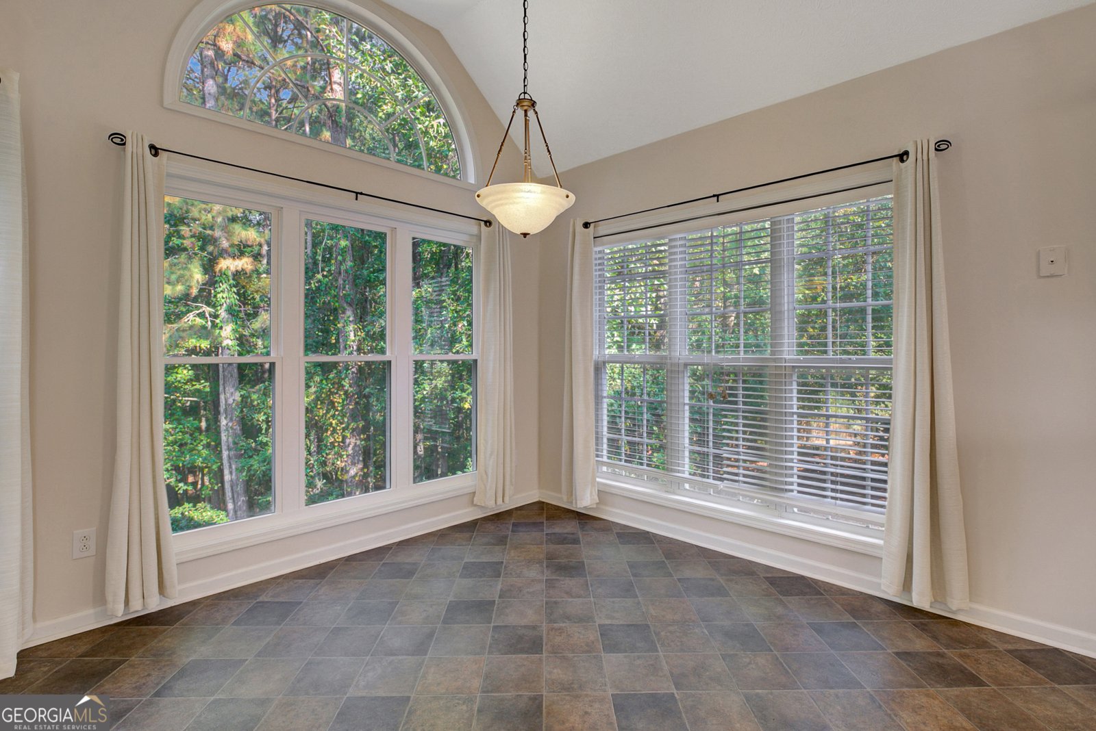 140 Rockglen Court Fayetteville - 15