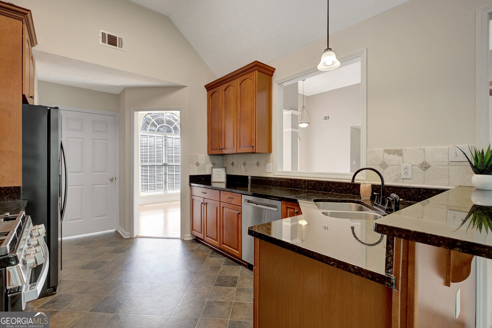 140 Rockglen Court Fayetteville - 19