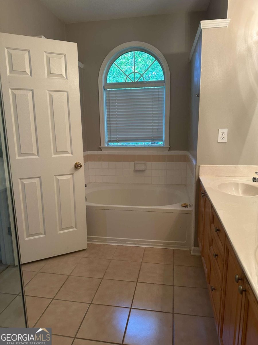 232 Edinburgh Court Alpharetta - 14