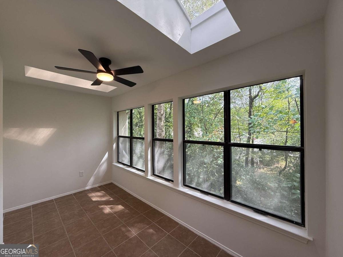 1912 Huntingdon Chase Atlanta - 11