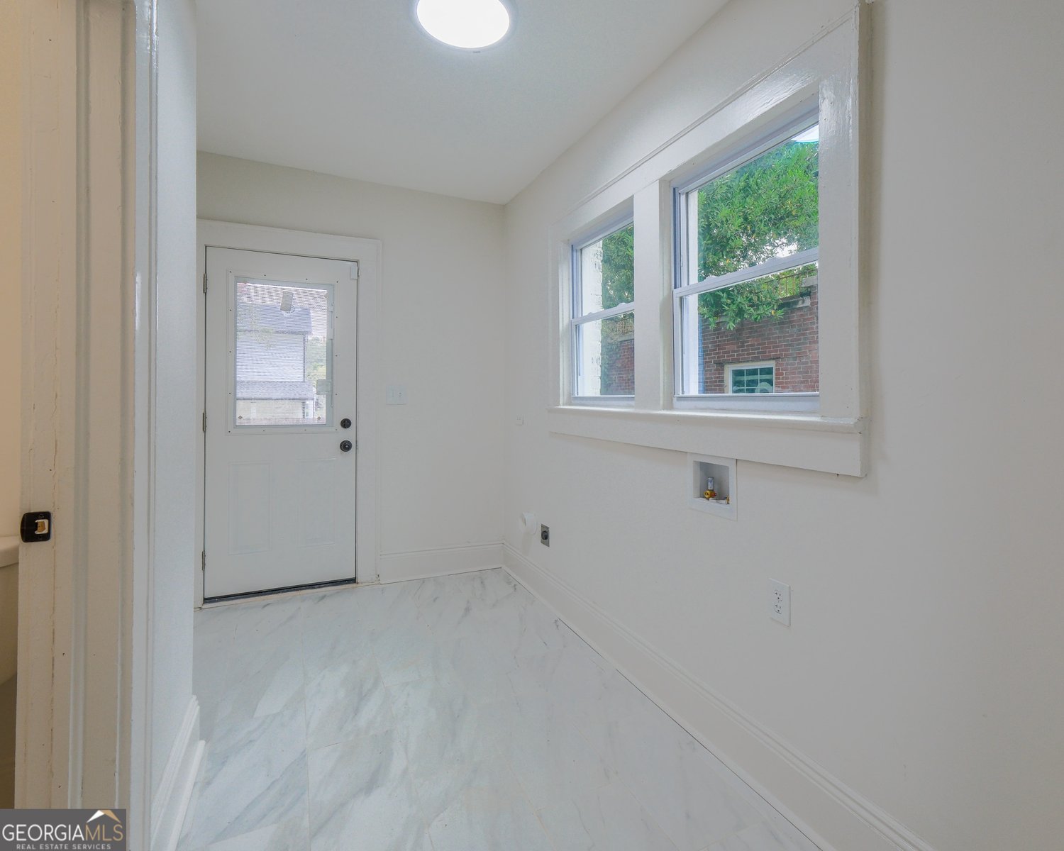 1373 M L King Jr Drive Atlanta - 19
