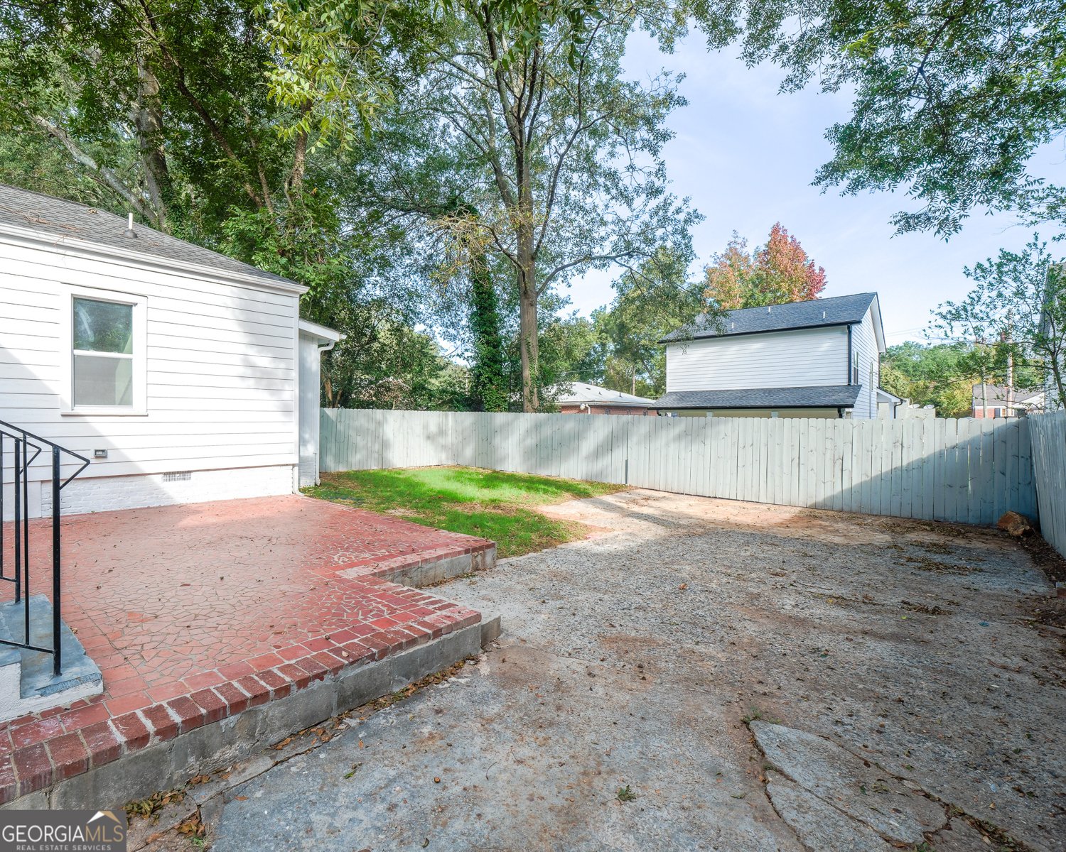 1373 M L King Jr Drive Atlanta - 24
