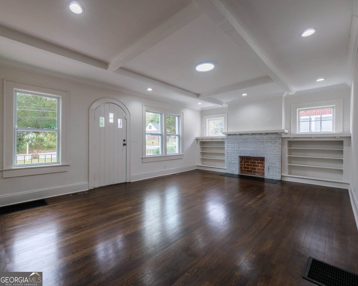 1373 M L King Jr Drive Atlanta - 4