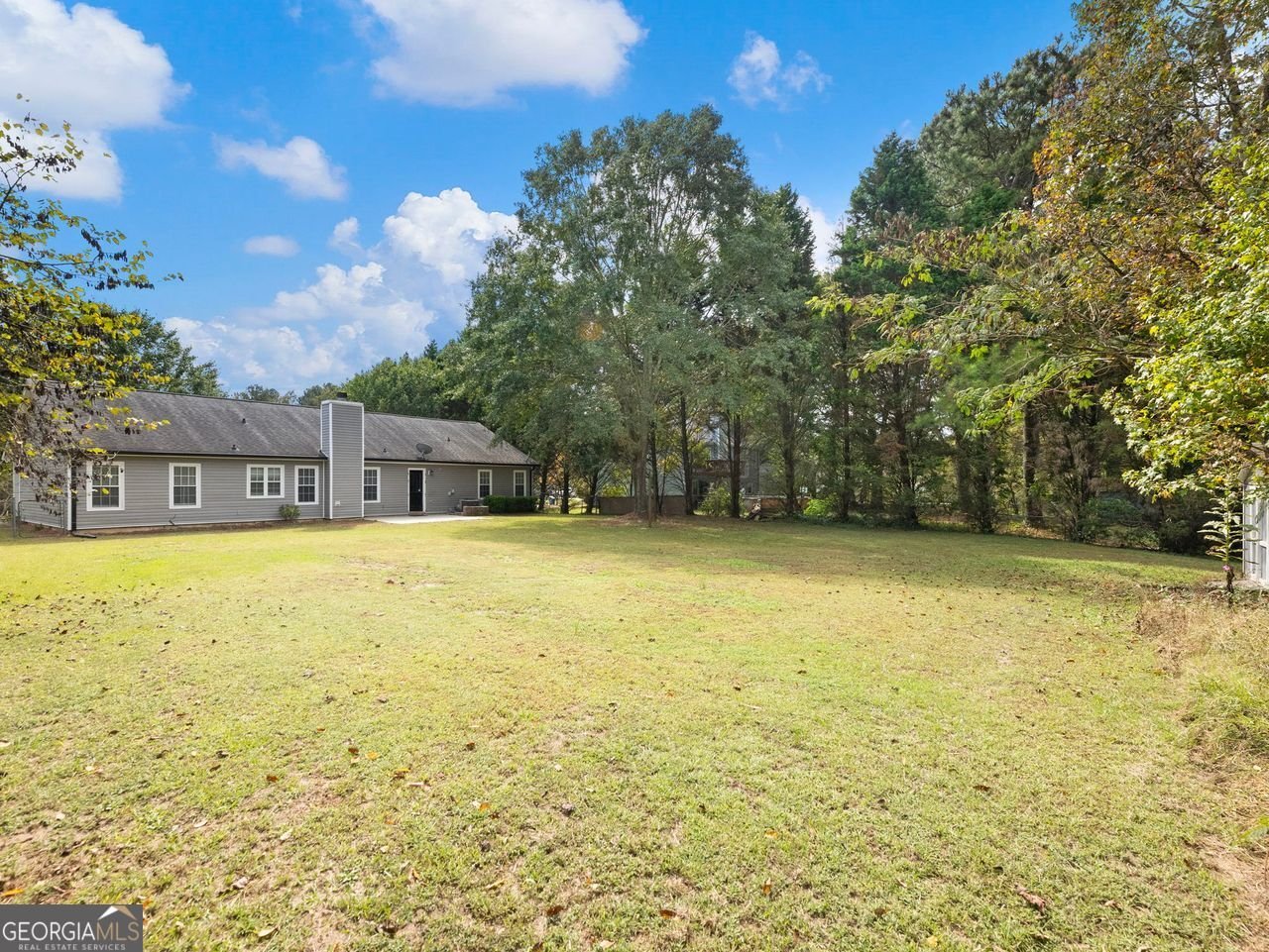305 CROSSWALK Drive Auburn - 38