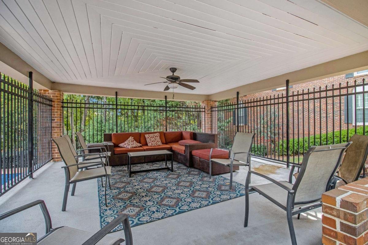 250 The South Chace Atlanta - 32