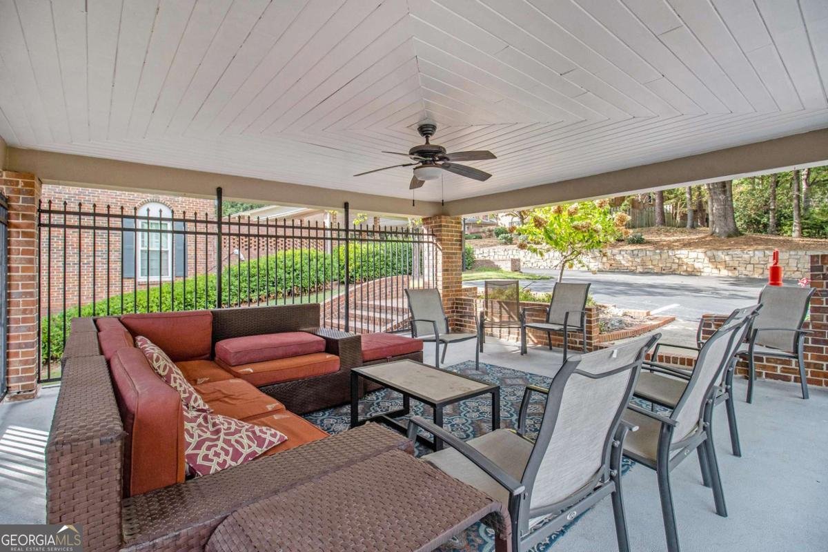 250 The South Chace Atlanta - 33