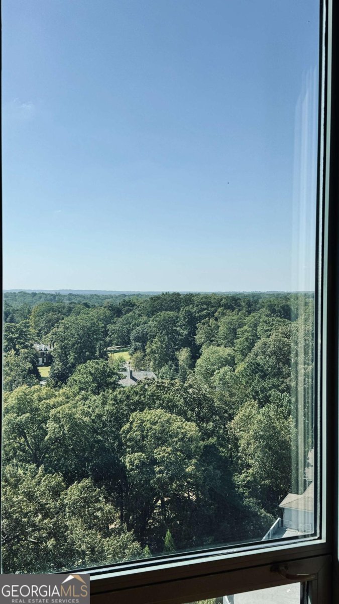 2870 Pharr Court South Atlanta - 12