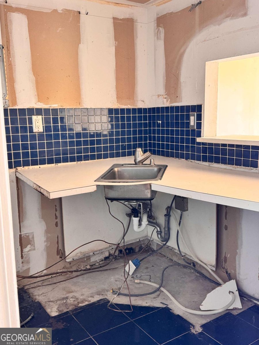 2870 Pharr Court South Atlanta - 6