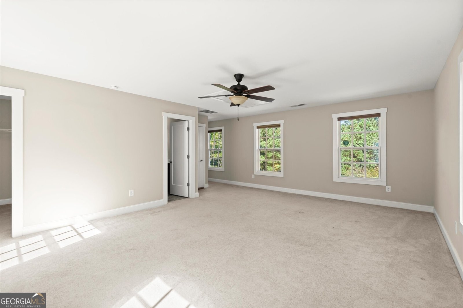 4040 Declaration Drive Roswell - 37