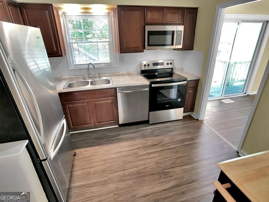 1145 Mountain View Drive Marietta - 11
