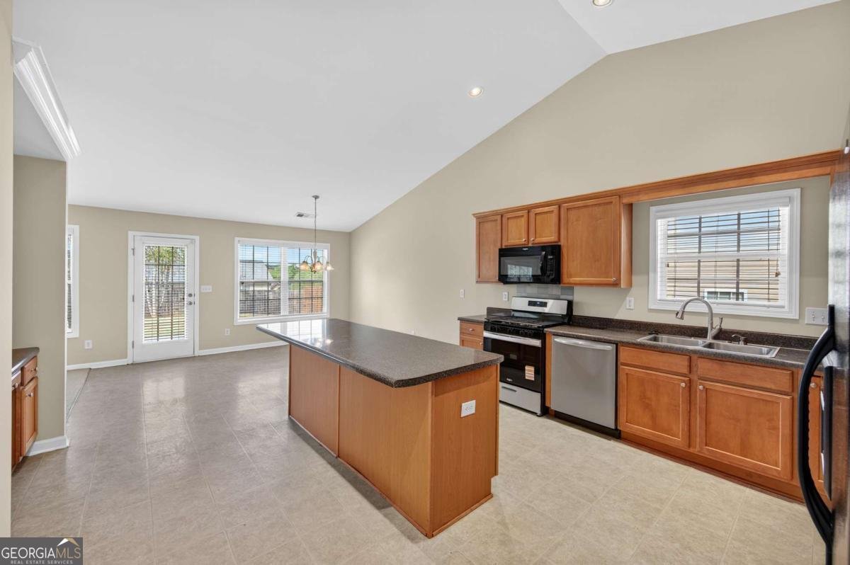 2652 Carleton Gold Road Dacula - 16