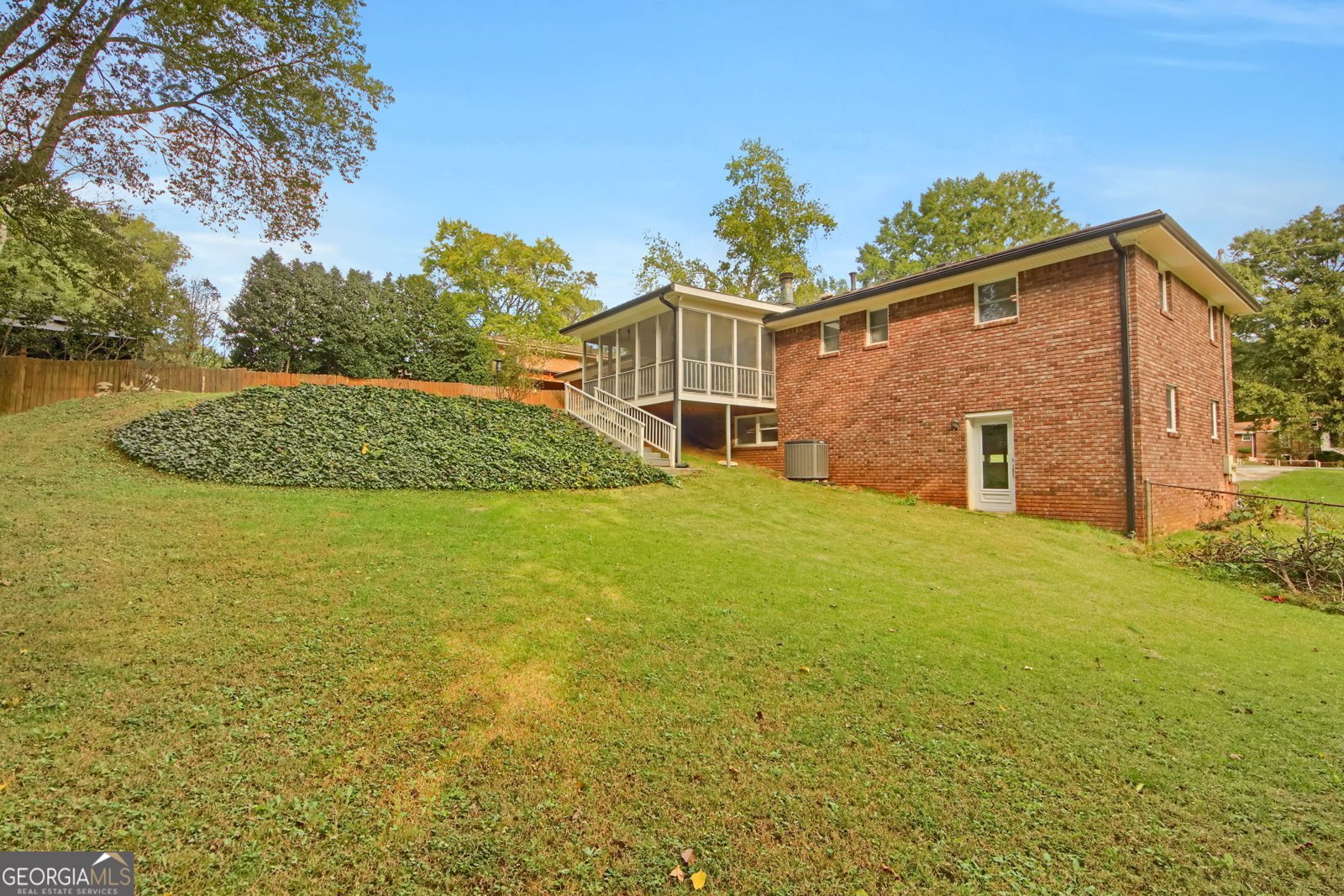 68 Christine Drive Marietta - 28