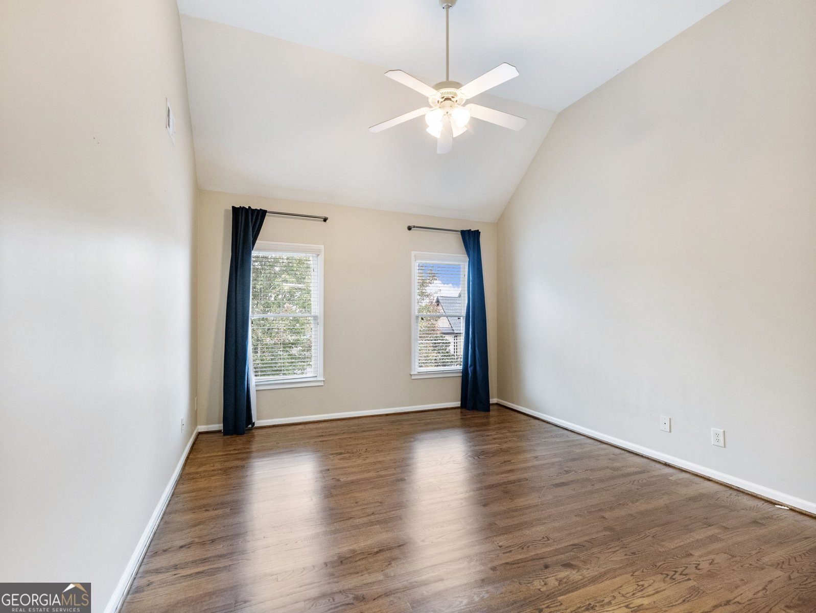 2445 Retreat Point Parkway Hoschton - 33