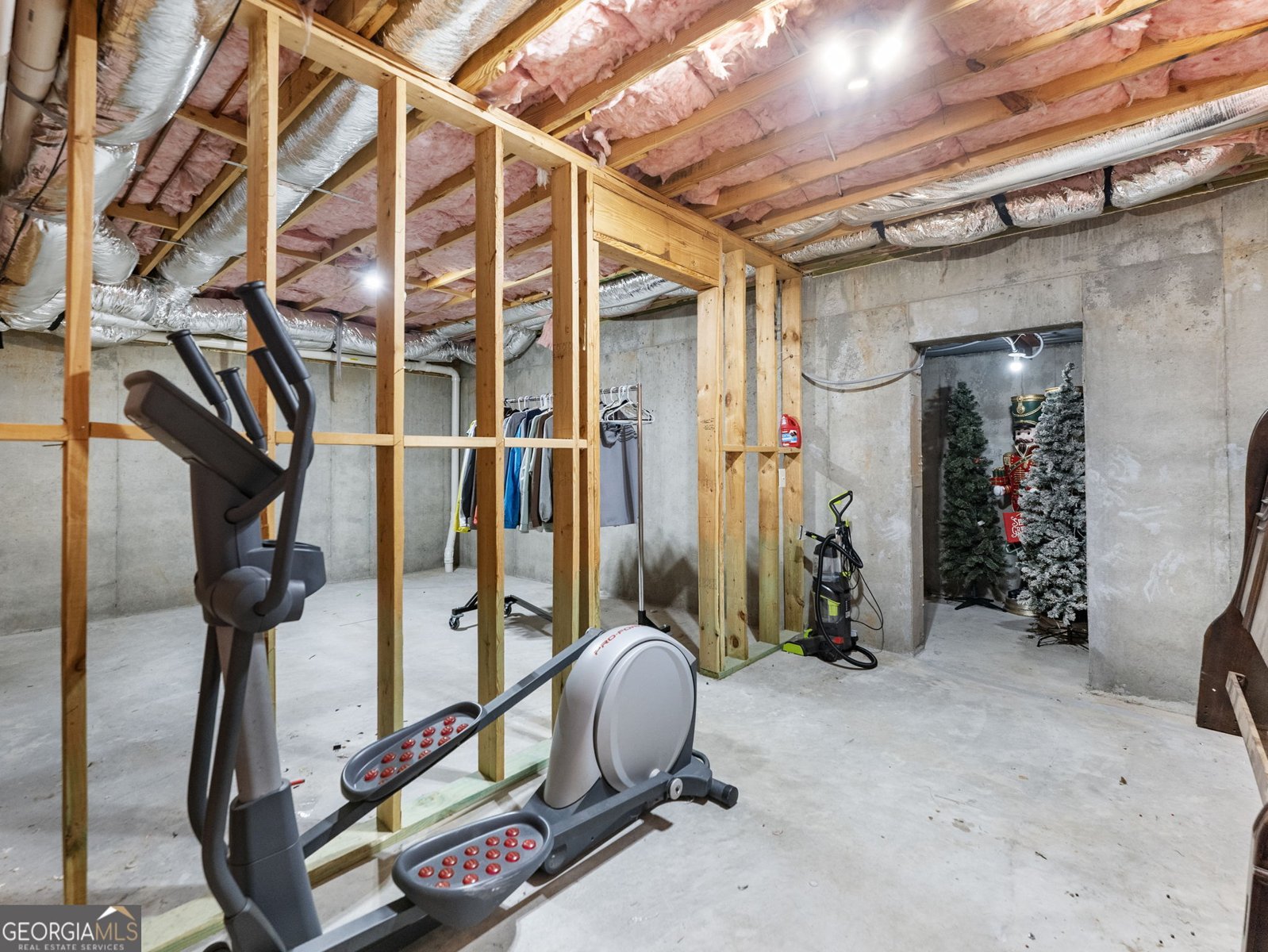 2445 Retreat Point Parkway Hoschton - 57