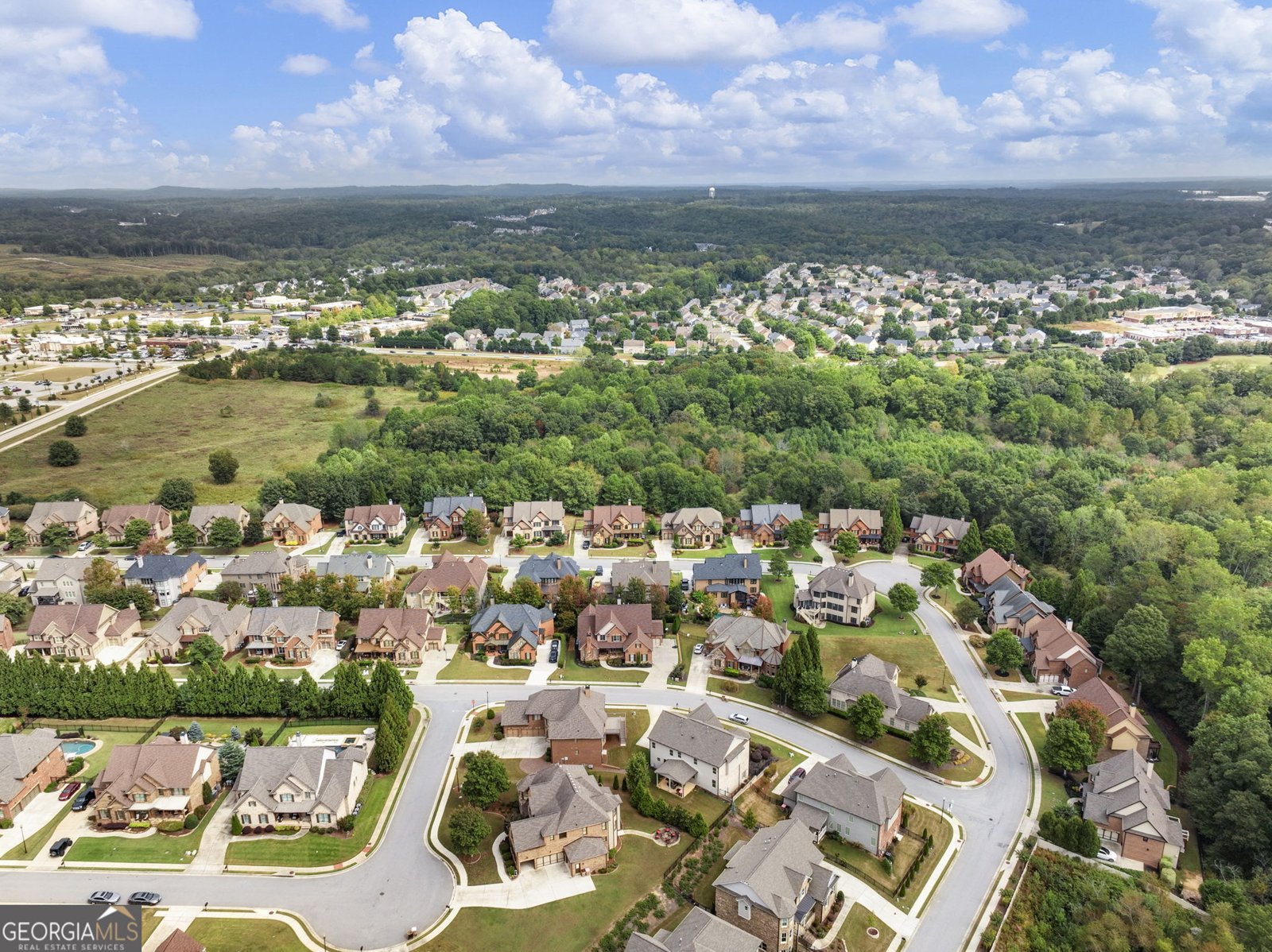 2445 Retreat Point Parkway Hoschton - 66