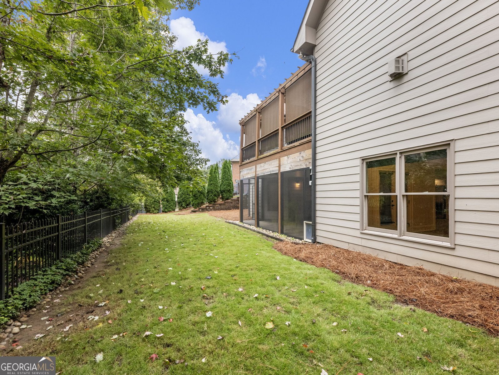 2445 Retreat Point Parkway Hoschton - 75