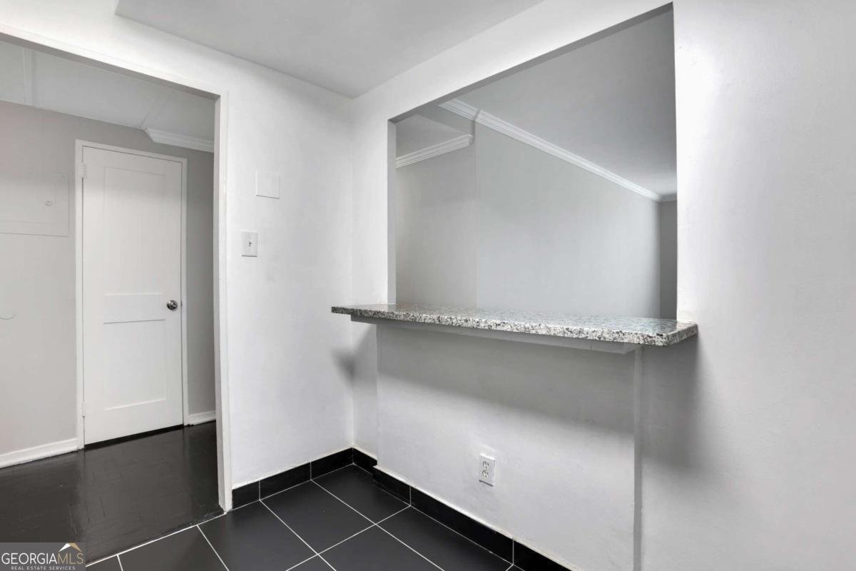 2965 Pharr Court South Atlanta - 9