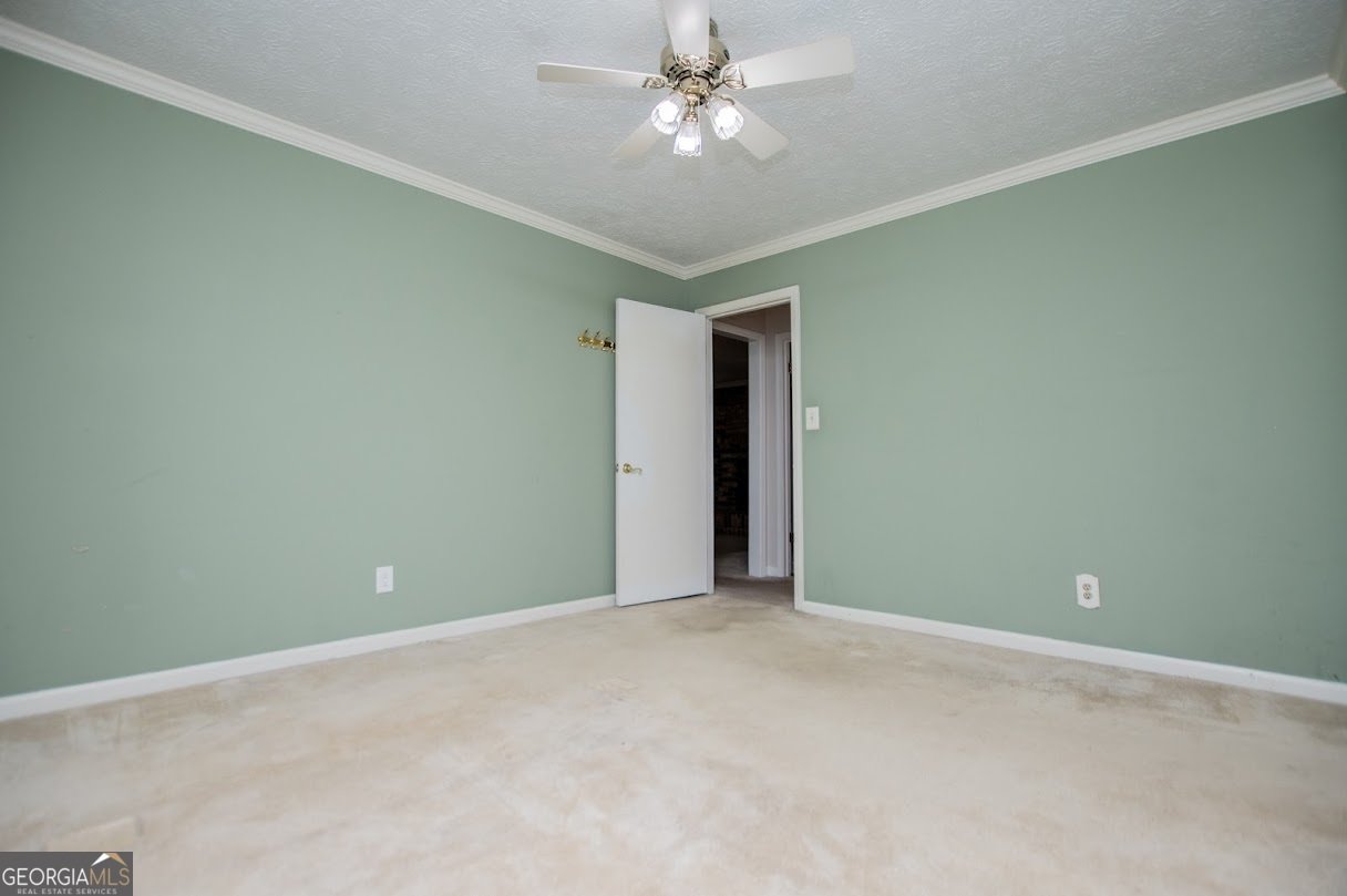 2349 Shire Court Austell - 32