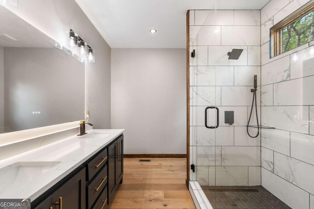 267 Indian Trail McCaysville - 31