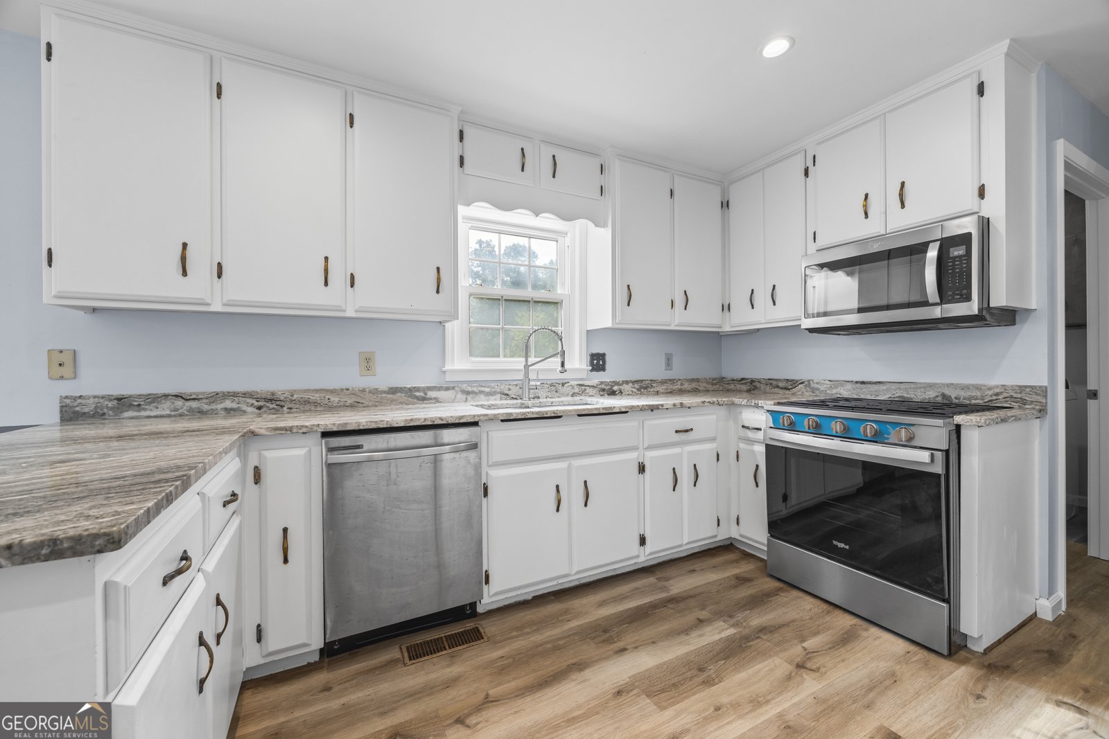 56 Crawford Manor Drive Toccoa - 24