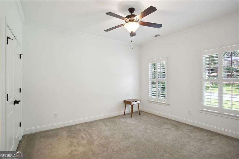 525 FOREST HILLS Drive Atlanta - 21