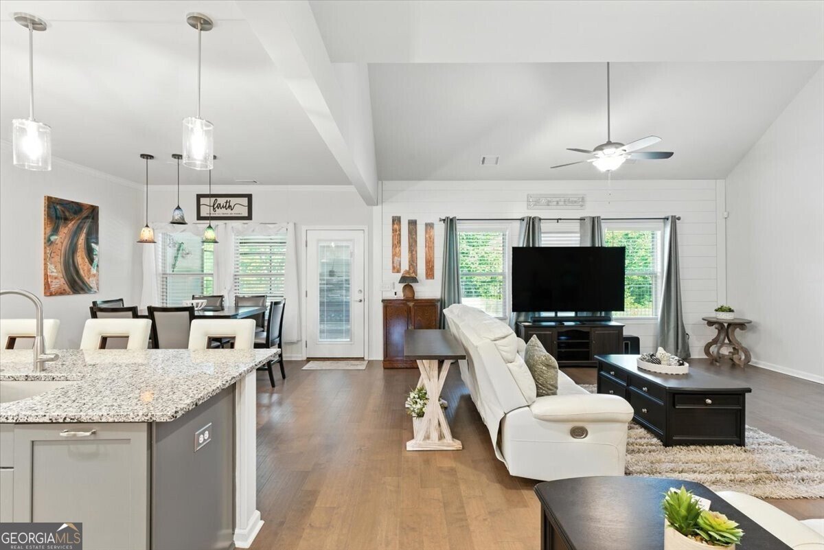 519 Amber Stone Waleska - 15