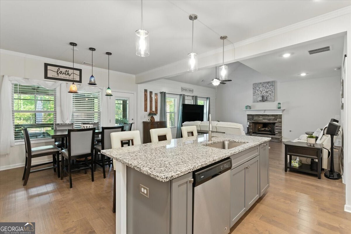 519 Amber Stone Waleska - 16