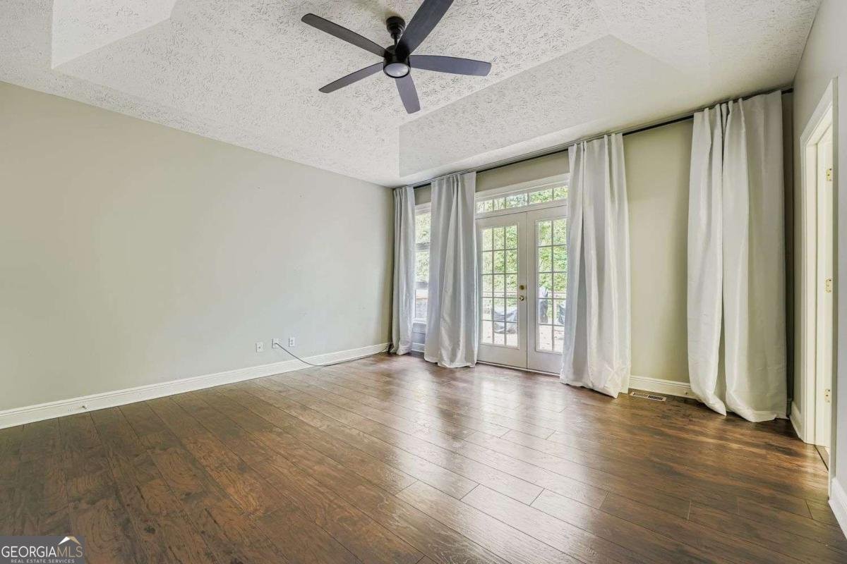 2050 Elm Tree Terrace Buford - 15