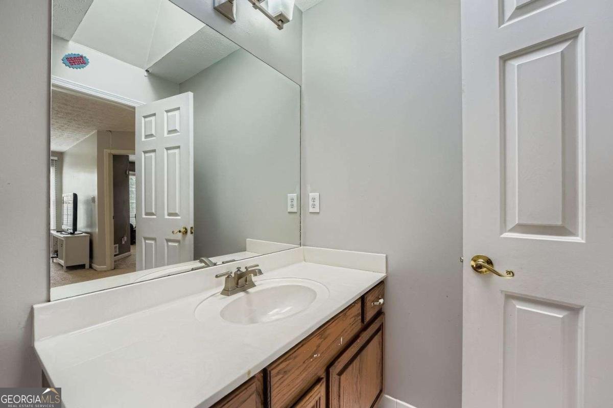 2050 Elm Tree Terrace Buford - 23