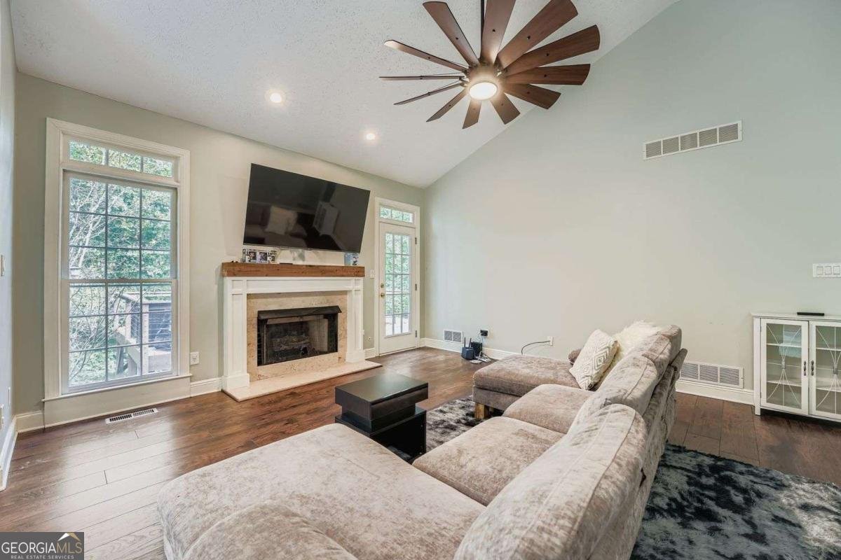 2050 Elm Tree Terrace Buford - 4