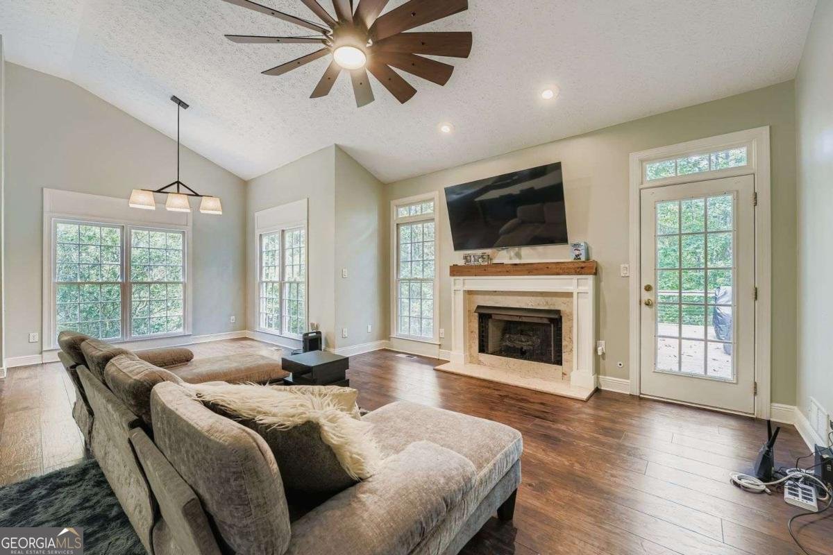 2050 Elm Tree Terrace Buford - 5