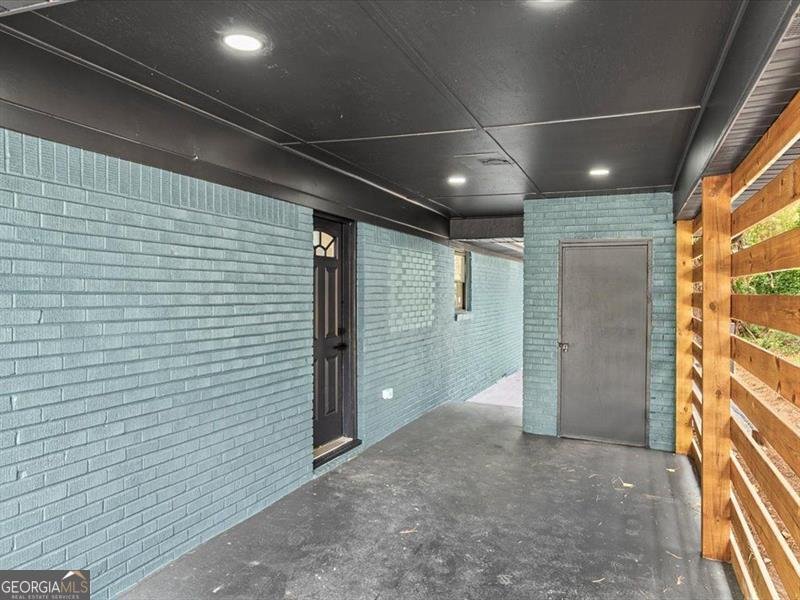 1561 Rupert Road Decatur - 4